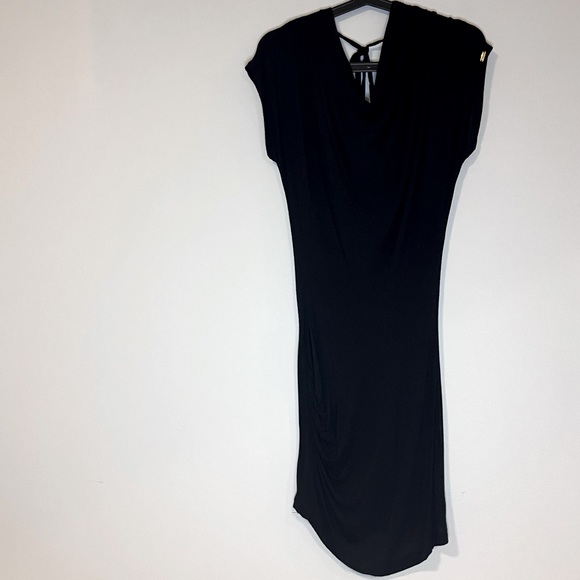 Dex Slinky Short Sleeve Bodycon Dress - Picture 5 of 7